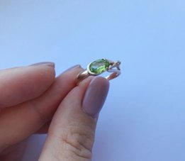 Кольцо и серьги с хризолитом. Золото. - Каменское