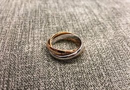 Продам Золотое Кольцо Cartier Trinity - Киев