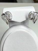 Серьги в белом золоте с бриллиантами - Киев