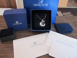 Подвеска Swarovski на шнурке. Новая. - Киев