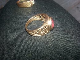 Золотое кольцо перстень с камнем Рубин Золото 583 пробы Вес 5.8 грамма - Славянск