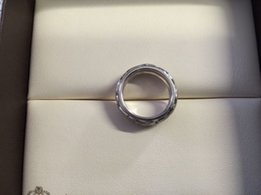Продам золотое кольцо carrera - Киев