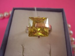 Новое серебряное кольцо и серьги с золотыми вставка каблучка перстен - Львов