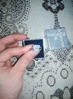 Продам недорого срібна каблучка з цирконієм - Ровно