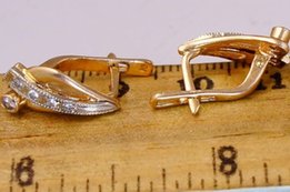 Золотые сережки 585 с бриллиантами 0, 21 карат - Днепр