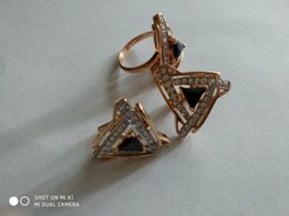 Продам срочно золотой комплект. - Днепр