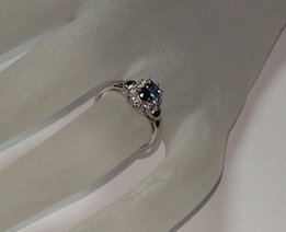 Золотое кольцо с сапфиром и бриллиантами 0,16 карат. Белое золото. NEW - Киев