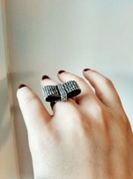 Кольцо женское с камнями - Макеевка