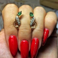 Продам золотые серьги с изумрудом - Херсон