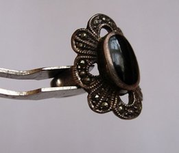 Перстень женский с ониксом - Фастов