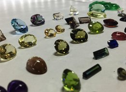 Натуральные драгоценные и полудрагоценные камни - Винница
