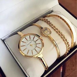 Часы Anne Klein - воплощение изысканности и женственности - Первомайск