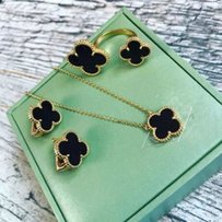 Серьги Van Cleef & Arpels - Одесса