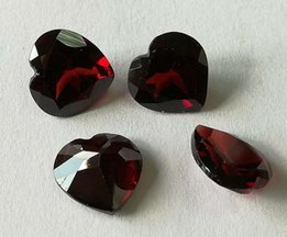 Гранат сердце 9*9 мм - Киев