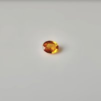 Сапфир оранжевый 0.6 карат - Киев