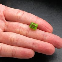 Натуральный Перидот 4.43 ct - Киев